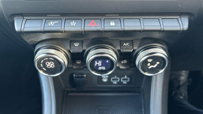 Renault Captur 1.0 TCE 90 SE Edition 5dr Petrol Hatchback